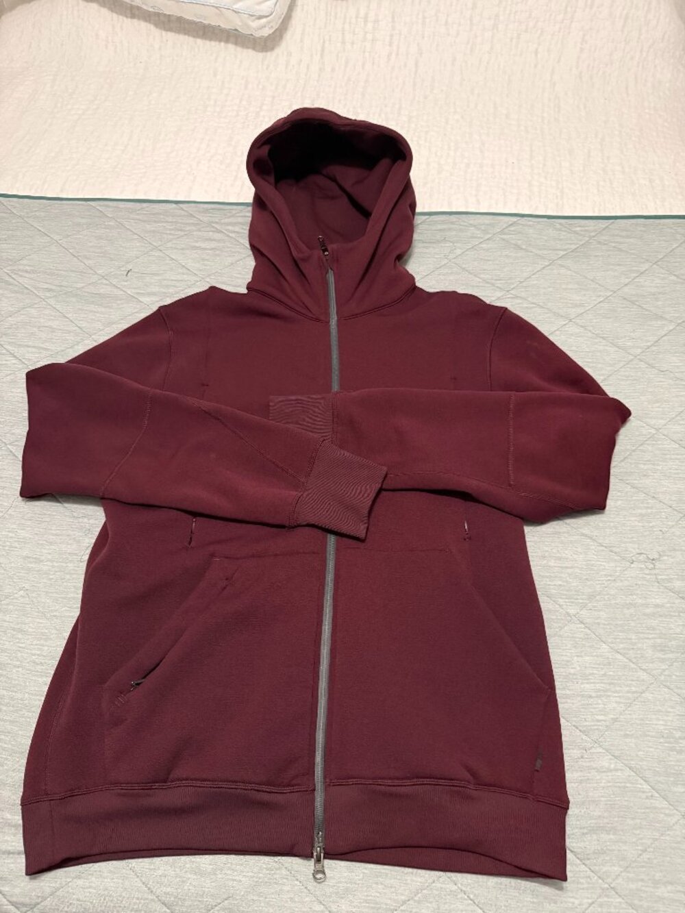 Lululemon Men's Revolution Hoodie II Burgundy XL